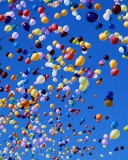 Screenshot №1 pro téma Colorful Balloons In Blue Sky 128x160