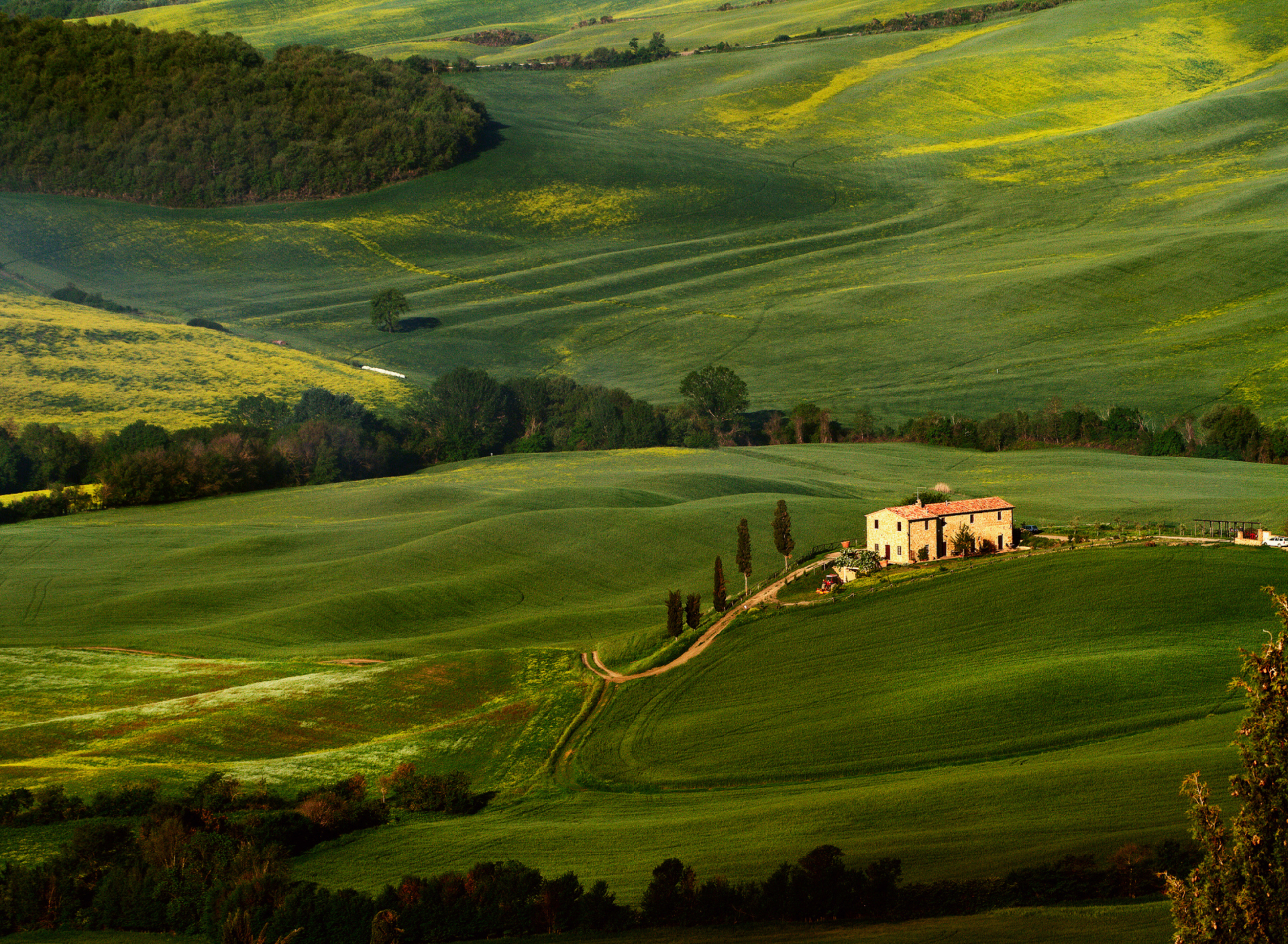Screenshot №1 pro téma Tuscany Fields 1920x1408