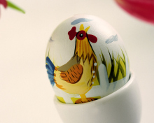 Sfondi Easter Egg With A Beautiful Motif 220x176