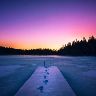 Winter Lake sfondi gratuiti per iPad Air