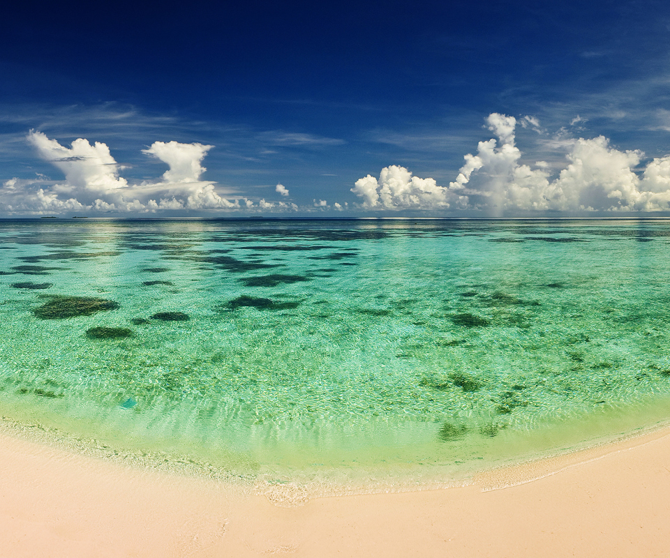 Das Paradise Beach Wallpaper 960x800