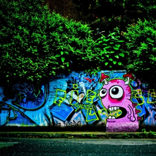 Graffiti And Trees papel de parede para celular para iPad 2
