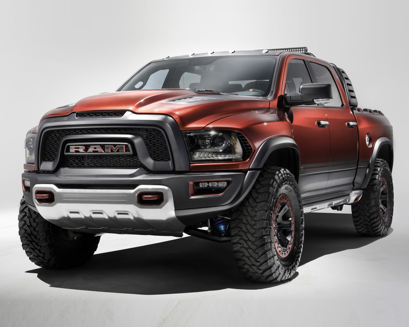 Fondo de pantalla Dodge Ram 1500 1600x1280