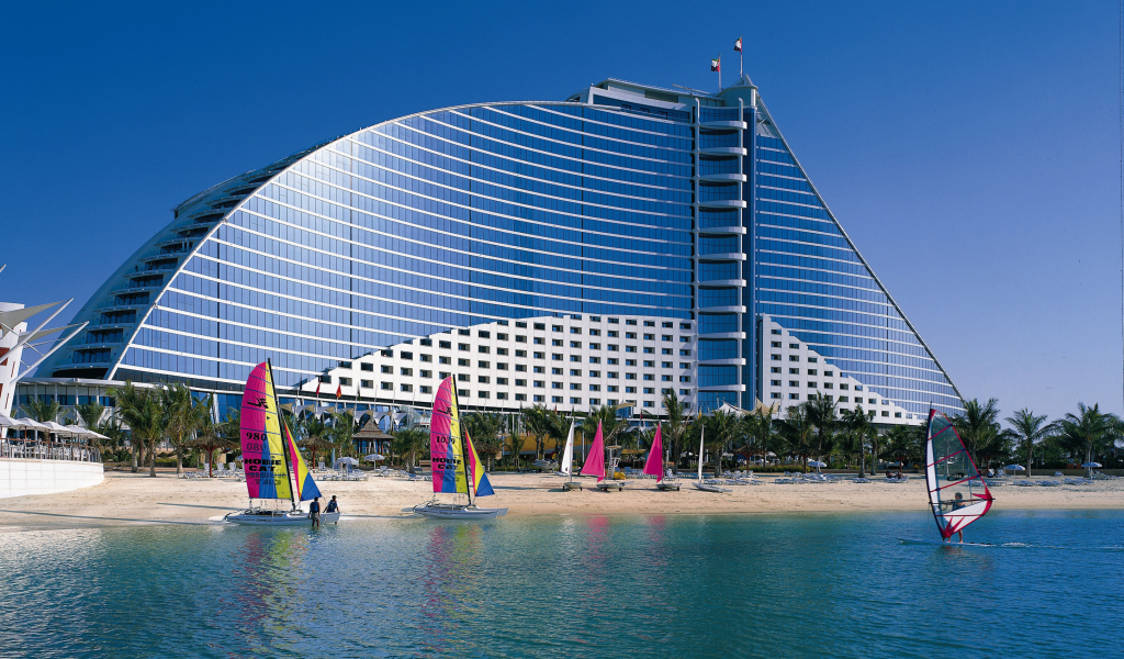 Screenshot №1 pro téma Jumeirah Beach Dubai Hotel 1024x600