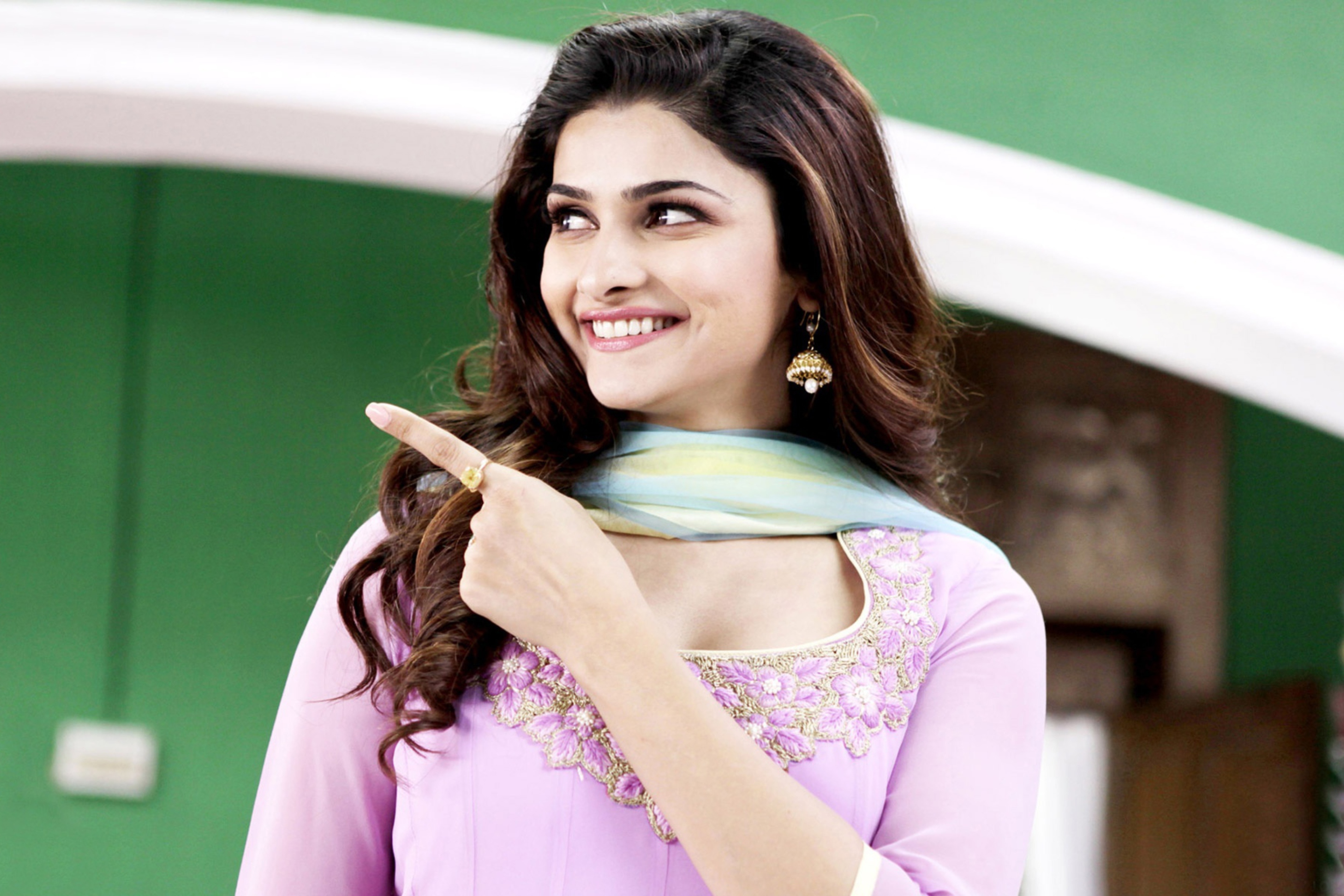 Screenshot №1 pro téma Prachi Desai 2880x1920