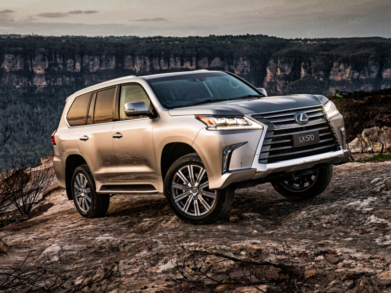 Lexus LX 570 screenshot #1 800x600