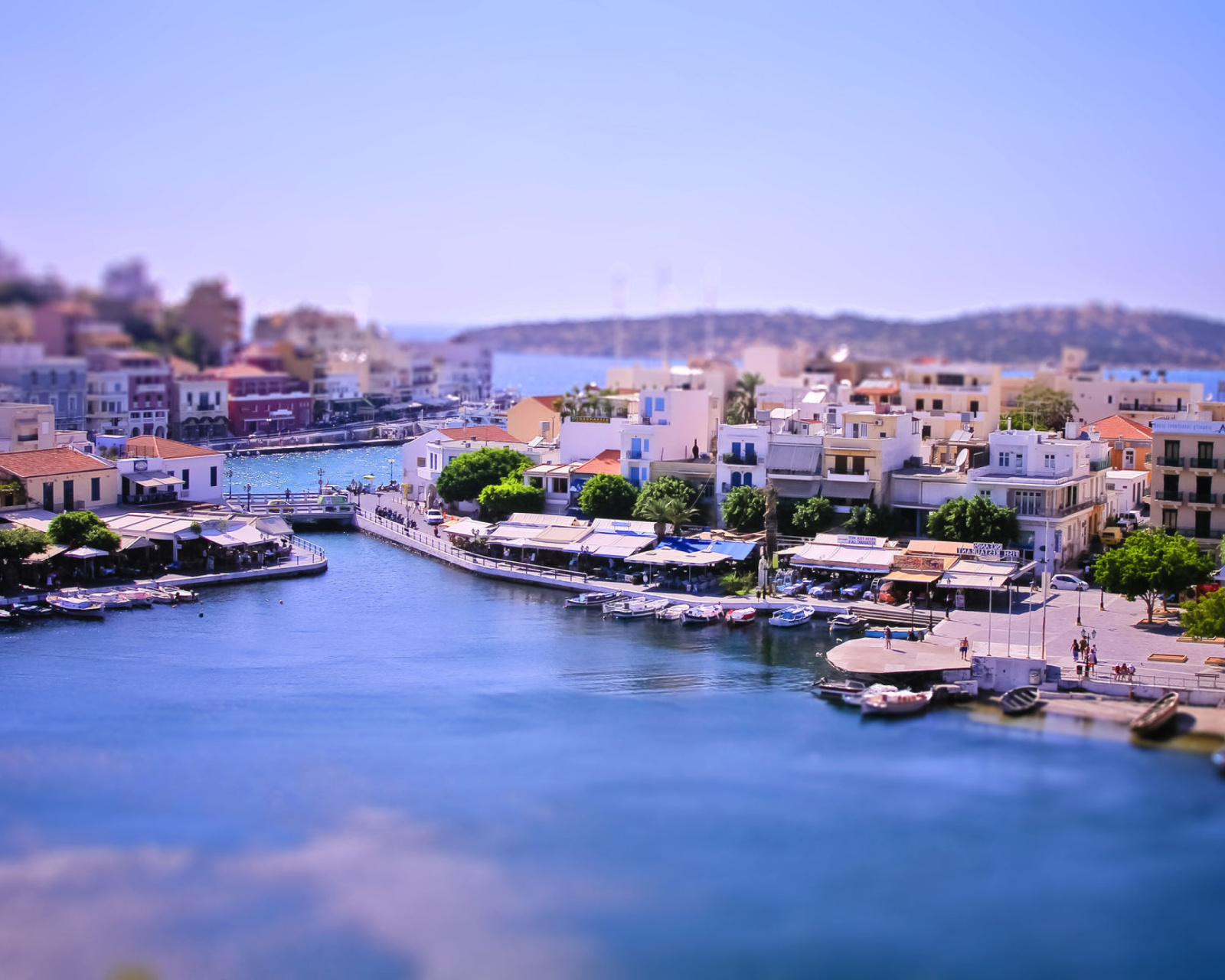 Screenshot №1 pro téma Tilt shift Photo Bay in Greece 1600x1280