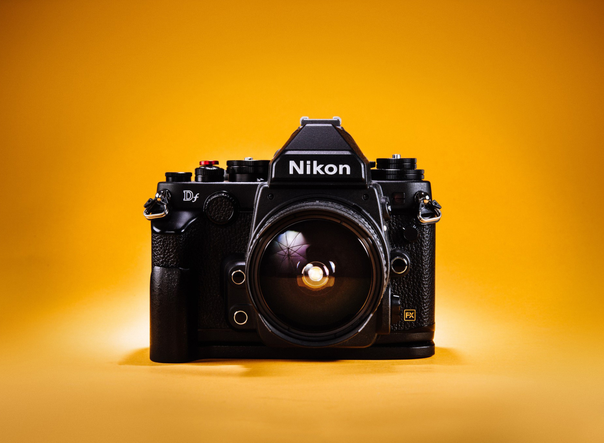 Fondo de pantalla Nikon FX & DX 1920x1408
