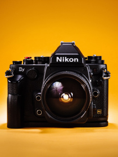 Обои Nikon FX & DX 240x320