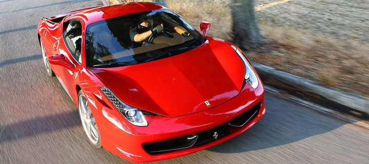 Screenshot №1 pro téma Ferrari 458 Italia Clearness 720x320