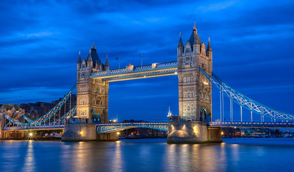Fondo de pantalla Tower Bridge In London 1024x600