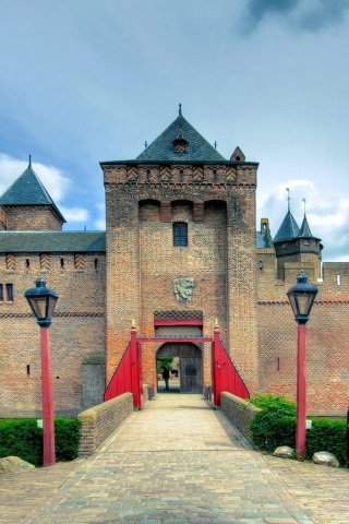 Fondo de pantalla Muiderslot Castle in Netherlands 320x480