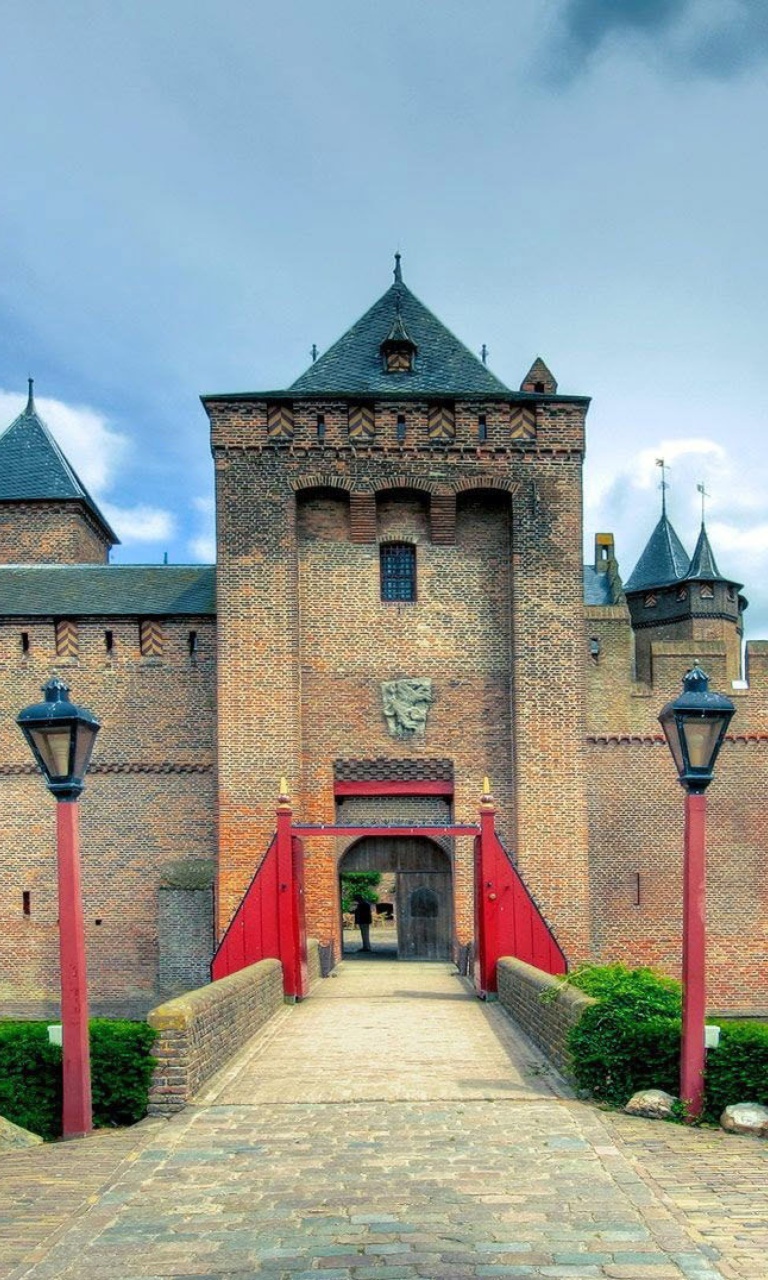 Screenshot №1 pro téma Muiderslot Castle in Netherlands 768x1280