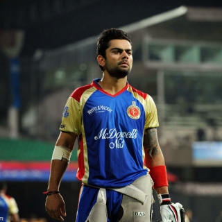 Virat Kohli in India Cricket HD - Obrázkek zdarma pro iPad