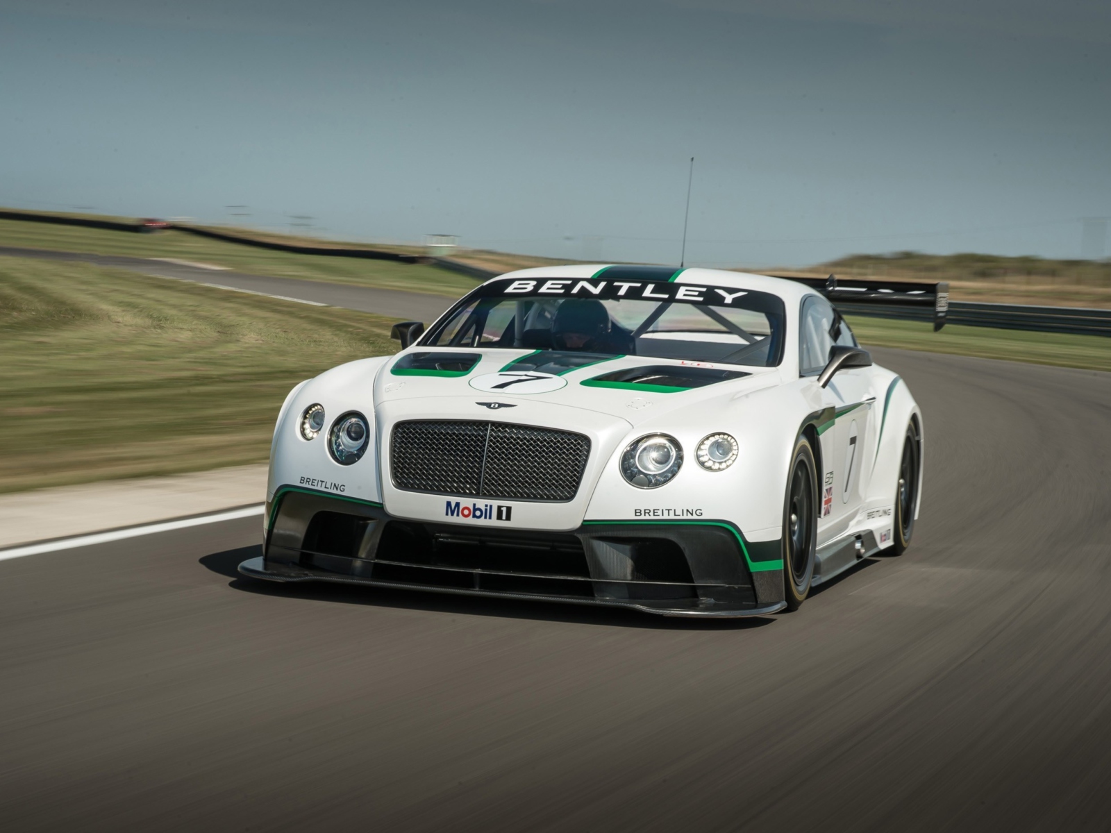 Screenshot №1 pro téma Bentley Continental GT3 R 1600x1200