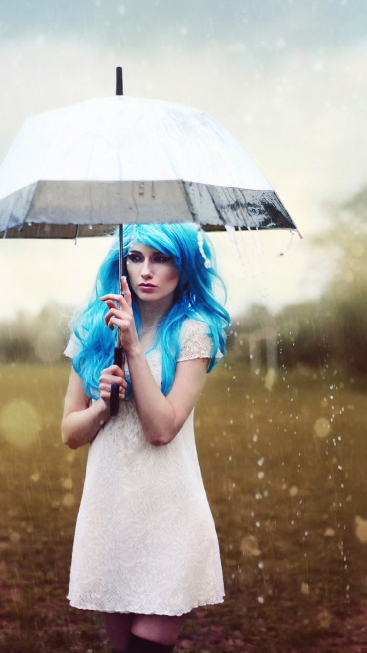 Das Girl With Blue Hear Under Umbrella Wallpaper 750x1334