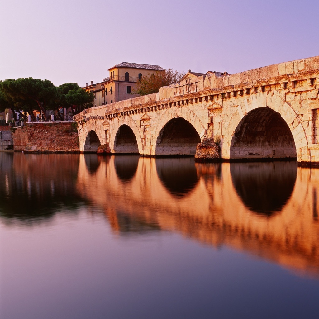 Das Tiberius Bridge, Rimini Wallpaper 1024x1024