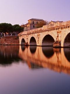 Das Tiberius Bridge, Rimini Wallpaper 240x320