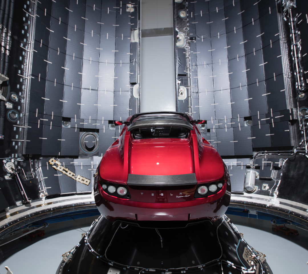 Обои SpaceX Starman Tesla Roadster 1080x960