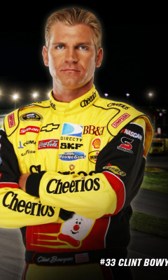 Screenshot №1 pro téma Nascar - Clint Bowyer 240x400