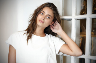 Taylor Hill Picture for Android, iPhone and iPad