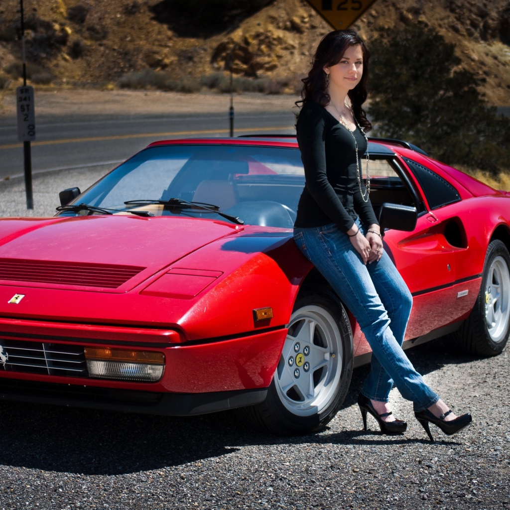Обои Ferrari Girl 1024x1024