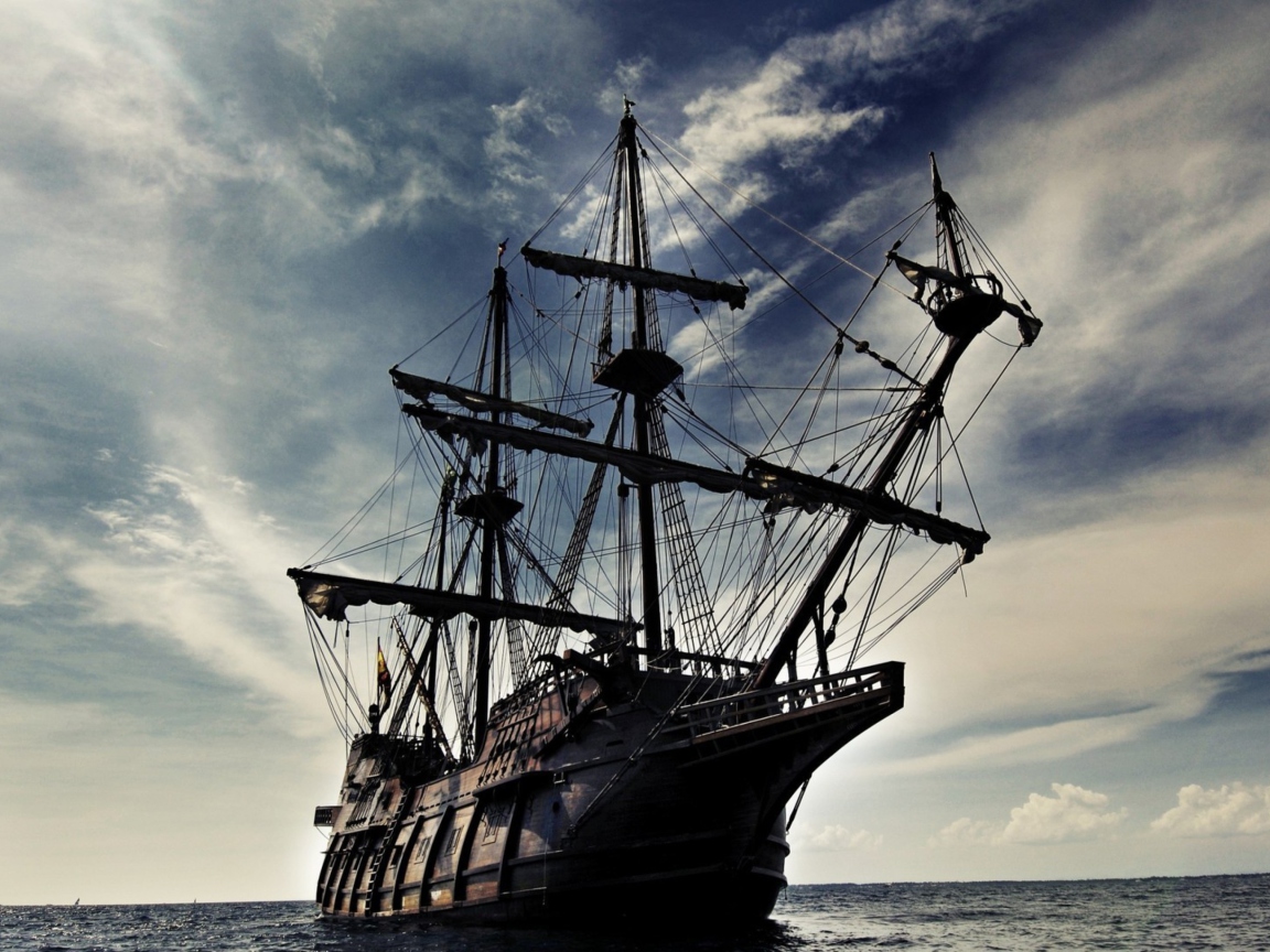 Обои Black Pearl Pirates Of The Caribbean 1152x864