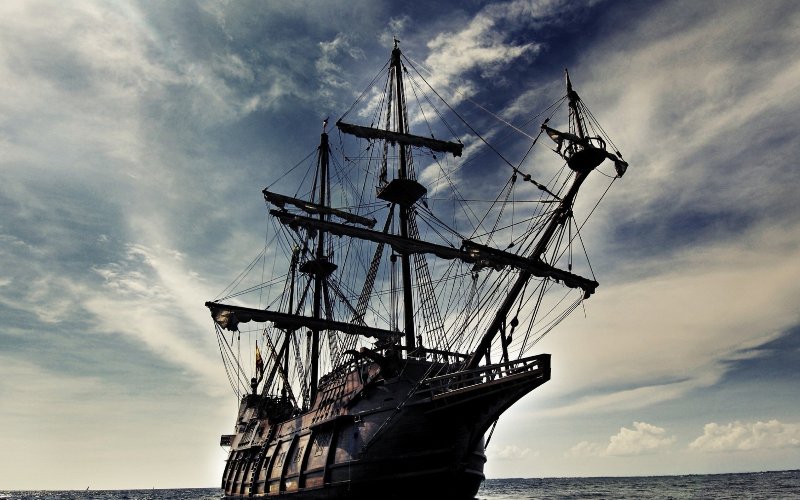 Обои Black Pearl Pirates Of The Caribbean 2560x1600