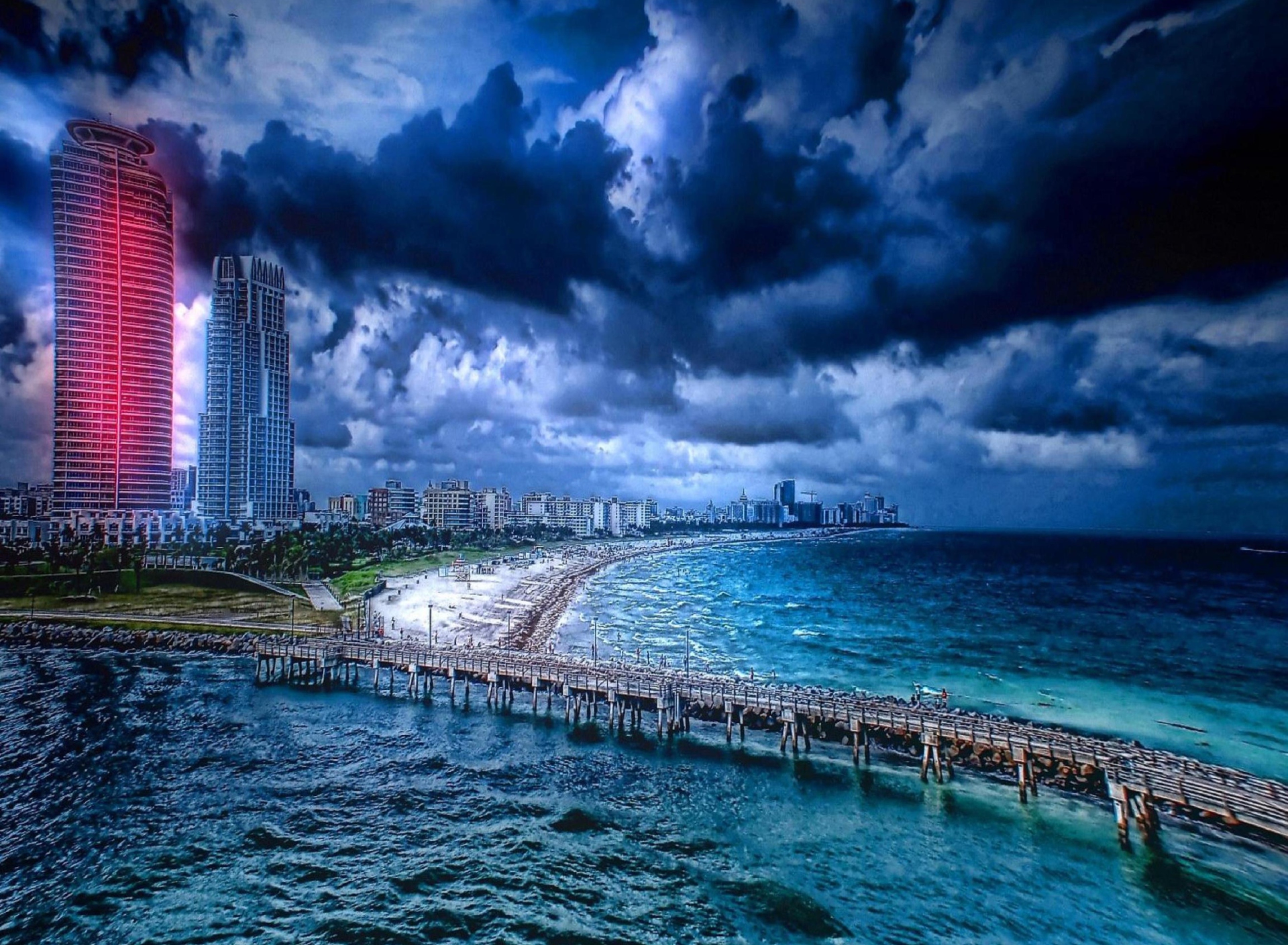 Sfondi Beach Before Rain 1920x1408