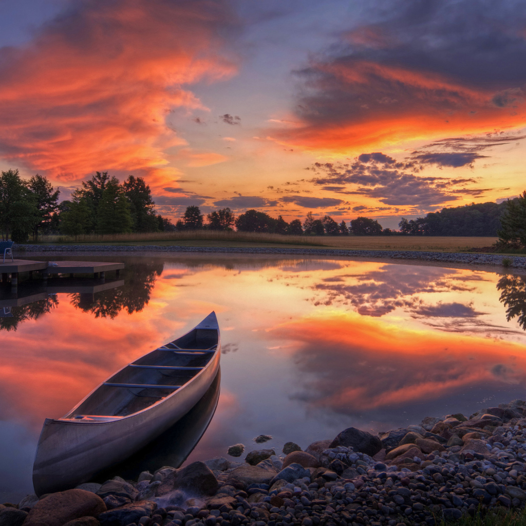 Fondo de pantalla Canoe At Sunset 1024x1024