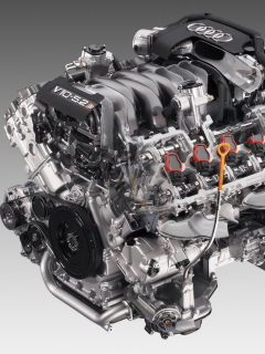 Fondo de pantalla Audi S8 Engine V10 240x320