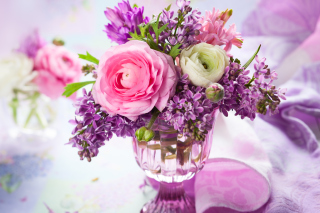 Ranunkulyus And Lilac Bouquet Background for Android, iPhone and iPad