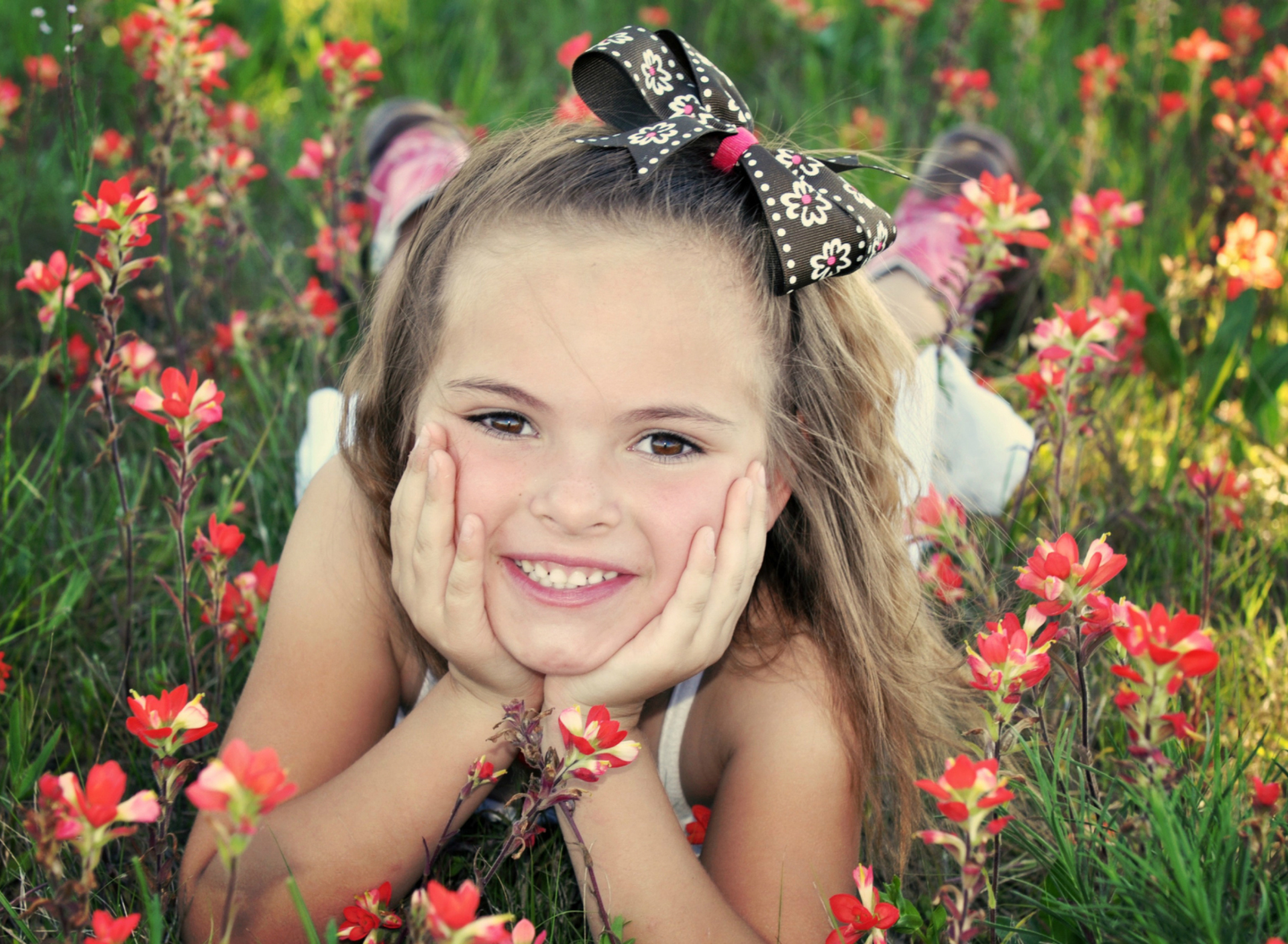 Screenshot №1 pro téma Cute Child Smile 1920x1408