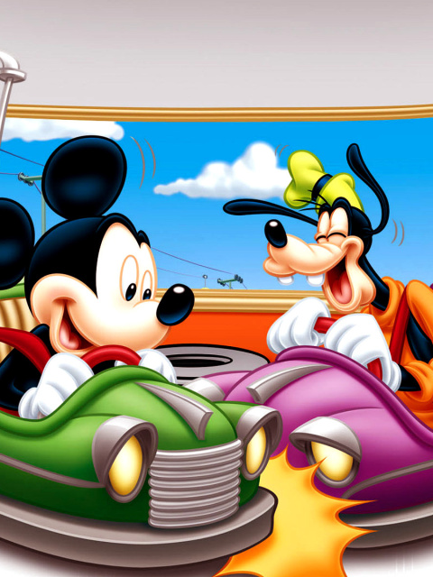 Das Mickey Mouse in Amusement Park Wallpaper 480x640