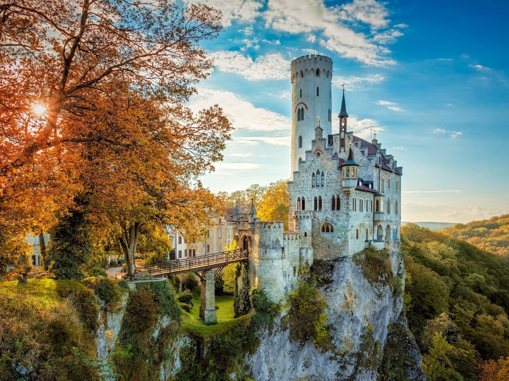Fondo de pantalla Lichtenstein Castle in Wurttemberg 1024x768
