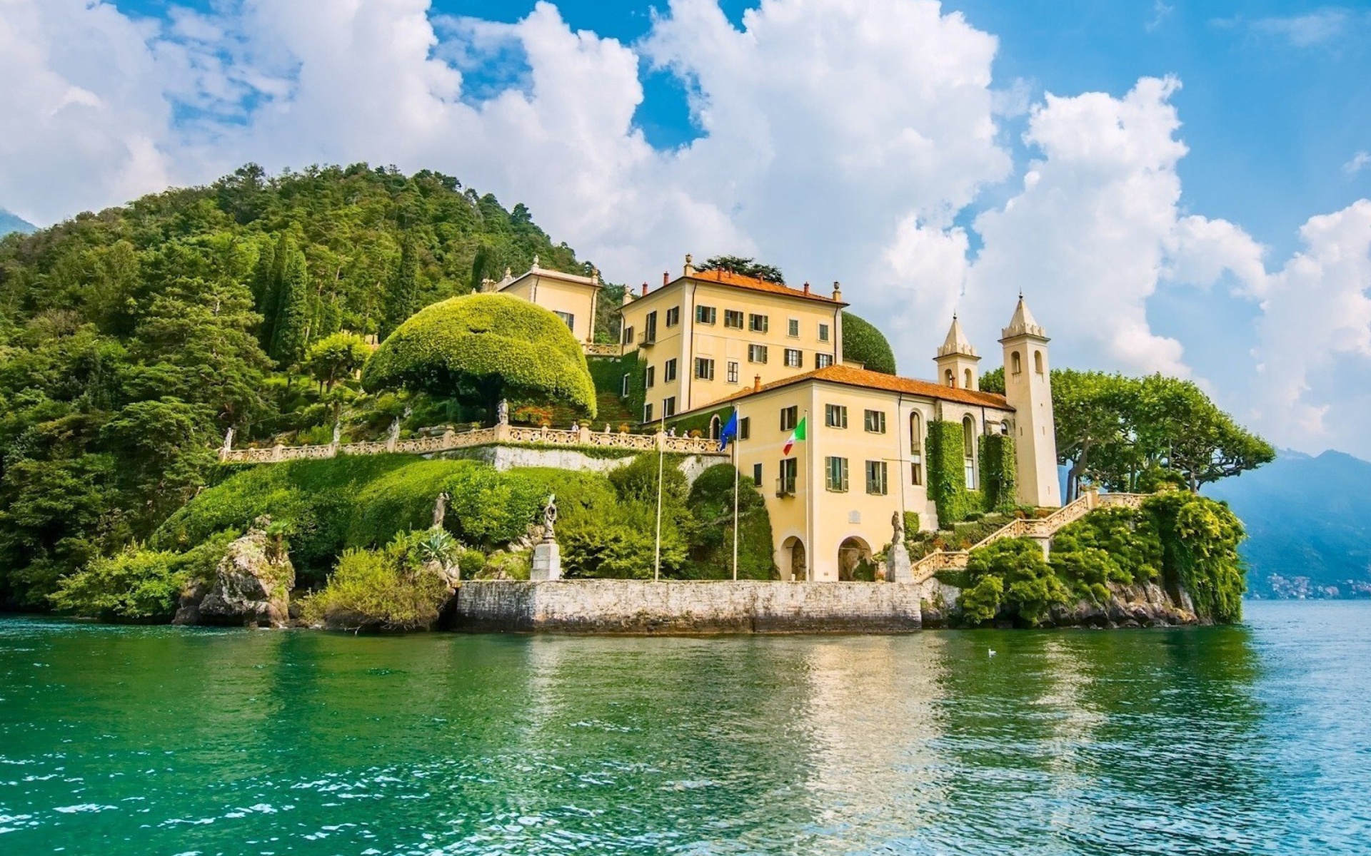 Das Lake Como in Italy Must Visit Wallpaper 1920x1200