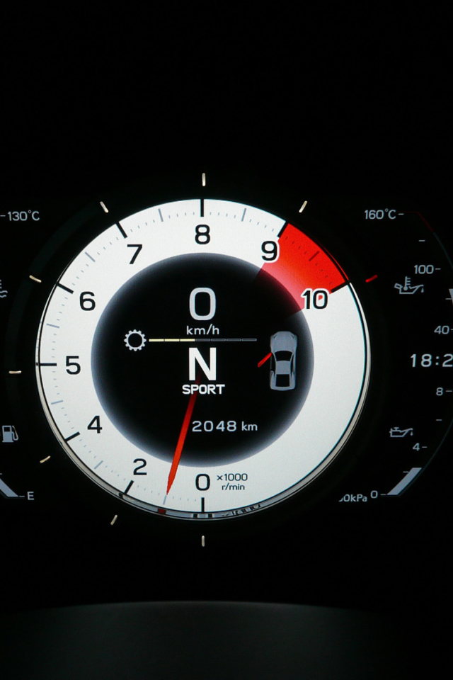 Lexus LFA Tachometer screenshot #1 640x960