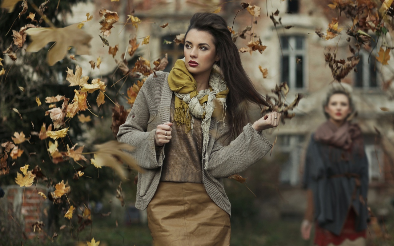 Autumn Girl wallpaper 1280x800