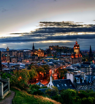 Edinburgh Lights - Obrázkek zdarma pro iPad