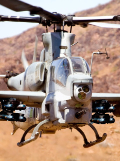Das Helicopter Bell AH-1Z Viper Wallpaper 240x320