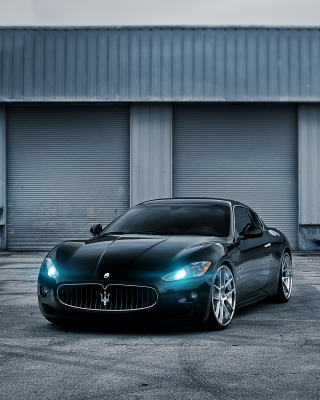 Maserati GranTurismo - Obrázkek zdarma pro 480x800