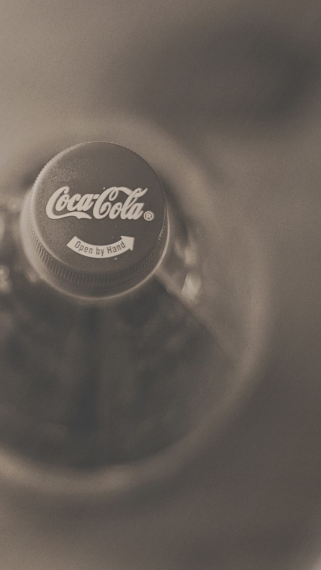 Coca-Cola Bottle wallpaper 640x1136