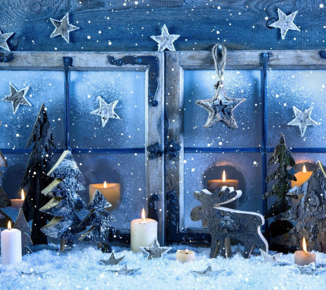 Das Christmas Window Decorations Wallpaper 1080x960