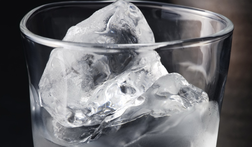 Ice In Glass screenshot #1 1024x600