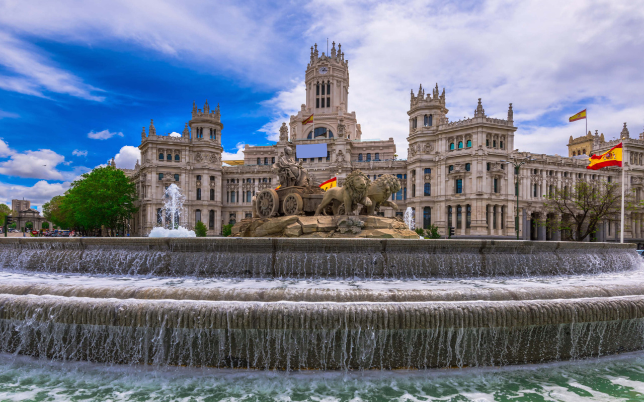 Das Plaza de Cibeles in Madrid Wallpaper 1280x800