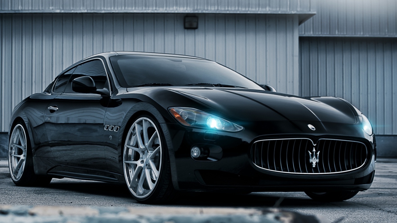 Screenshot №1 pro téma Maserati GranTurismo HD 1366x768