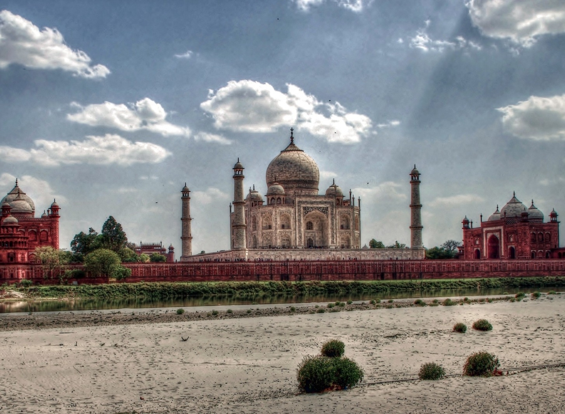 Fondo de pantalla Taj Mahal, India 1920x1408