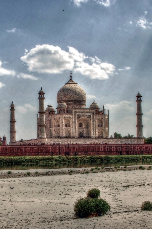 Taj Mahal, India wallpaper 640x960