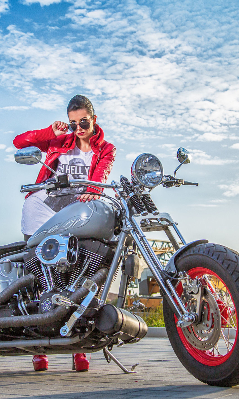 Fondo de pantalla Harley Davidson with Cute Girl 768x1280