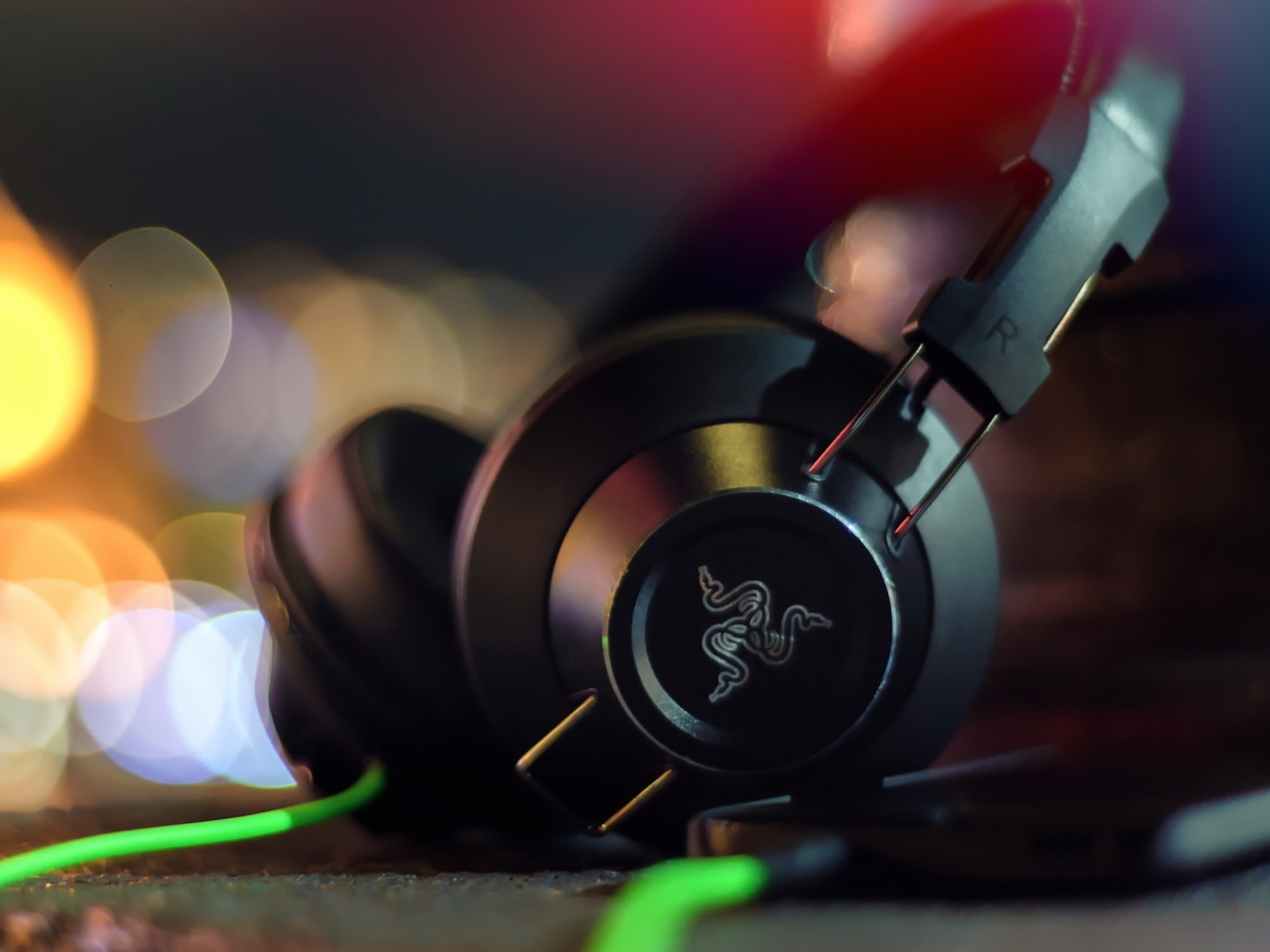 Fondo de pantalla Razer Adaro DJ Analog Headphones 1280x960